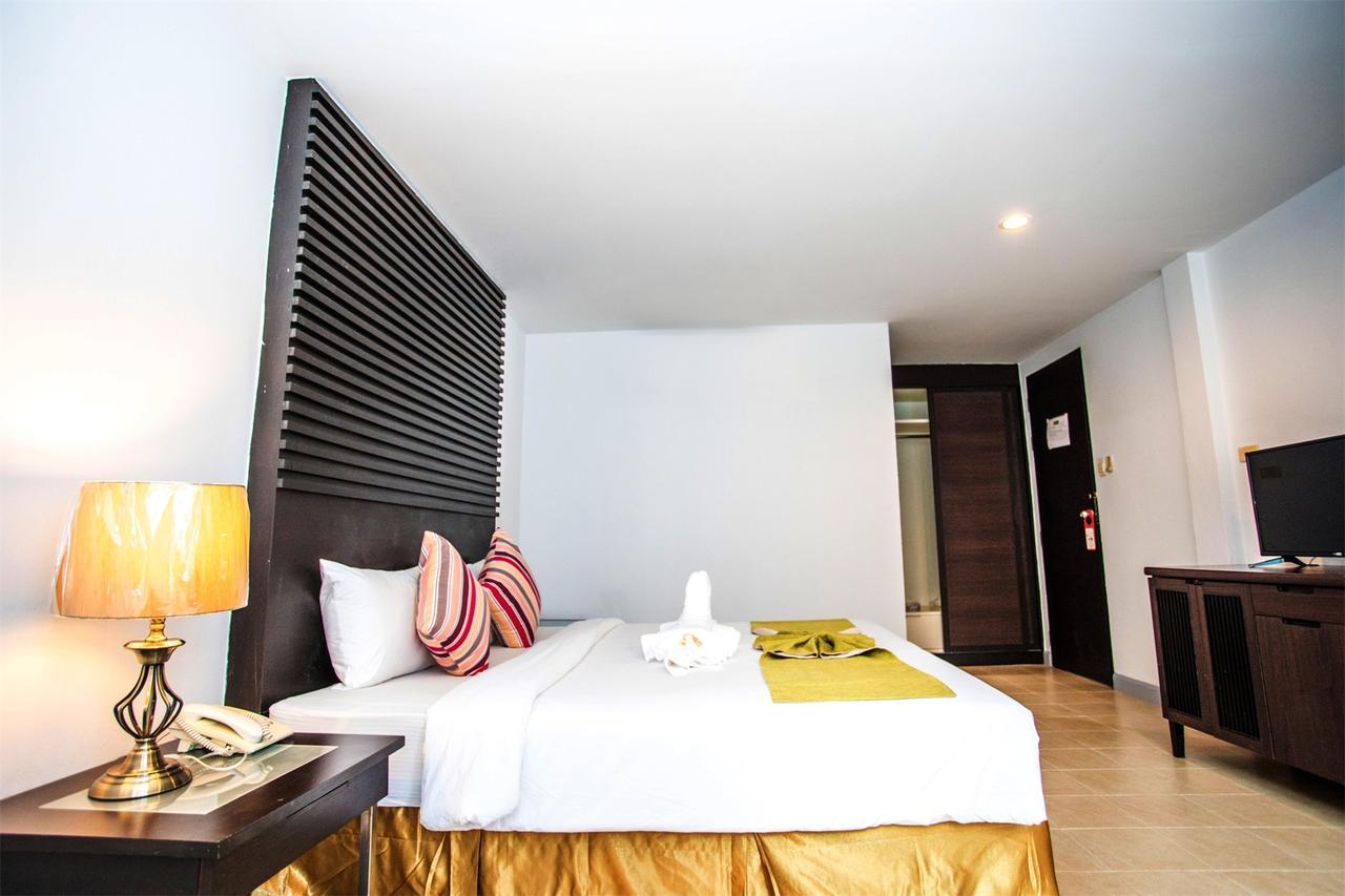 Sino House Patong Hotel Ngoại thất bức ảnh