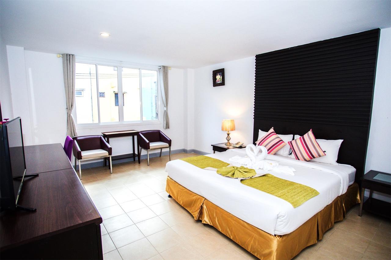 Sino House Patong Hotel Ngoại thất bức ảnh