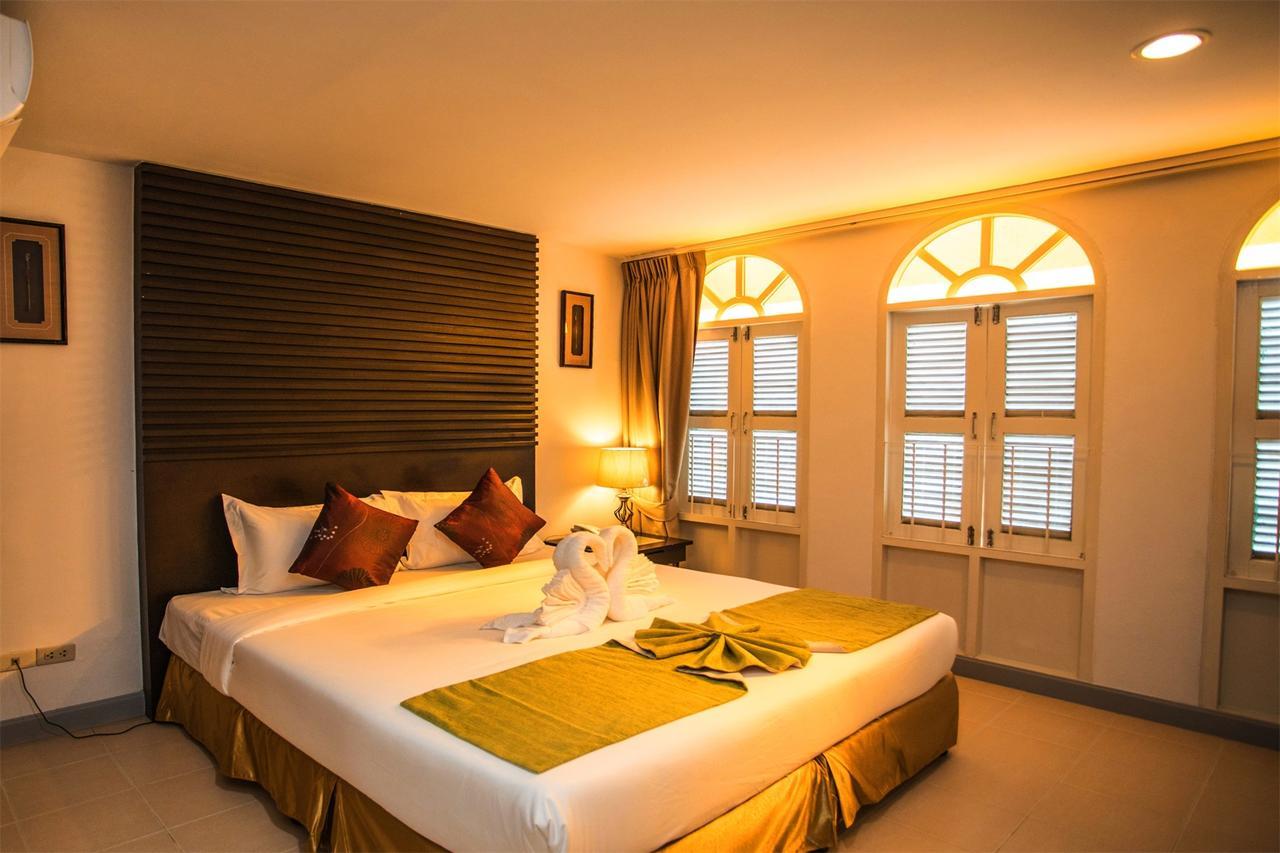 Sino House Patong Hotel Ngoại thất bức ảnh