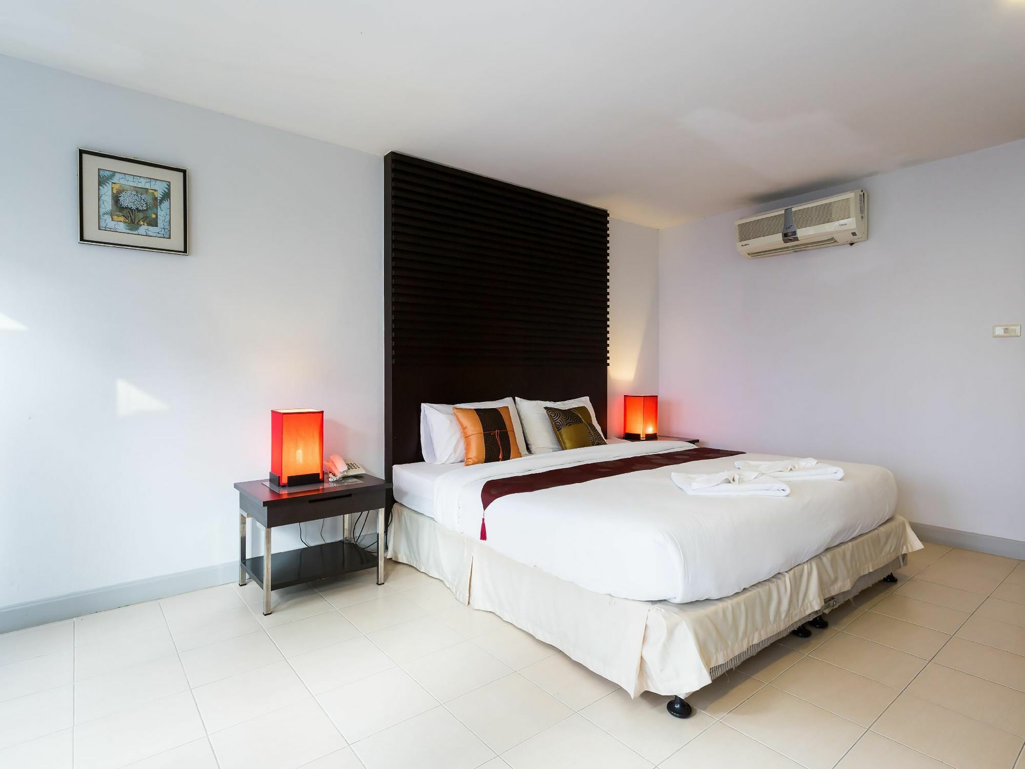 Sino House Patong Hotel Ngoại thất bức ảnh